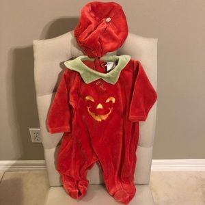 Baby Pumpkin Costume onesie with hat